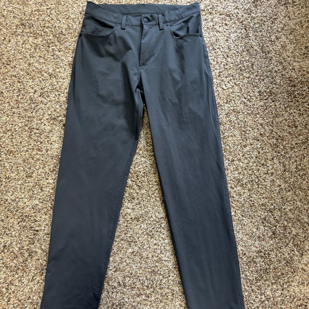 Stylus Chino Men' Straight Fit Flat  - Grey - Men's Size 30x32 - Preowned - 1962